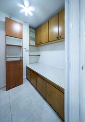 Orchard Tower Rear Block Apartment (D9), Apartment #637761891